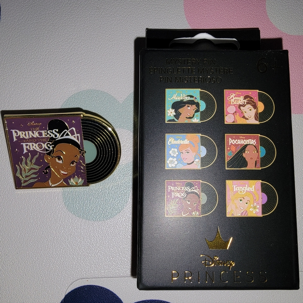 Loungefly Disney Princess Record Cover Blind Box Enamel Pin — Tiana